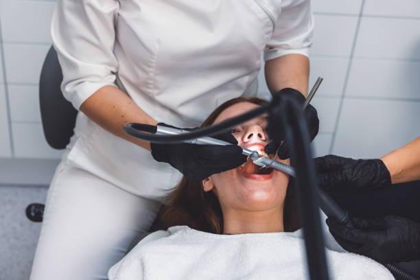 Best Weekend Emergency Dentist in West Perrine, FL